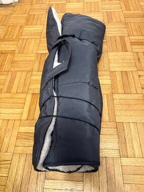 Portable Roll-Up Travel Dog Bed 35x30 Reversible Sherpa Fleece Water-Resistant